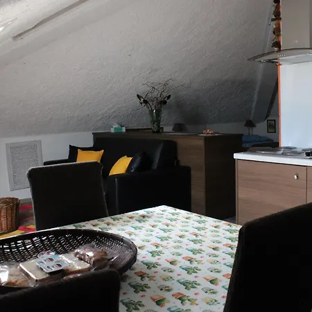 Sonnenblume Apartment *